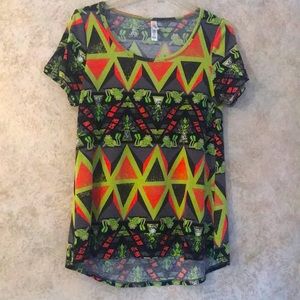 LulaRoe Classic Shirt Size Small. Kermit the Frog design!